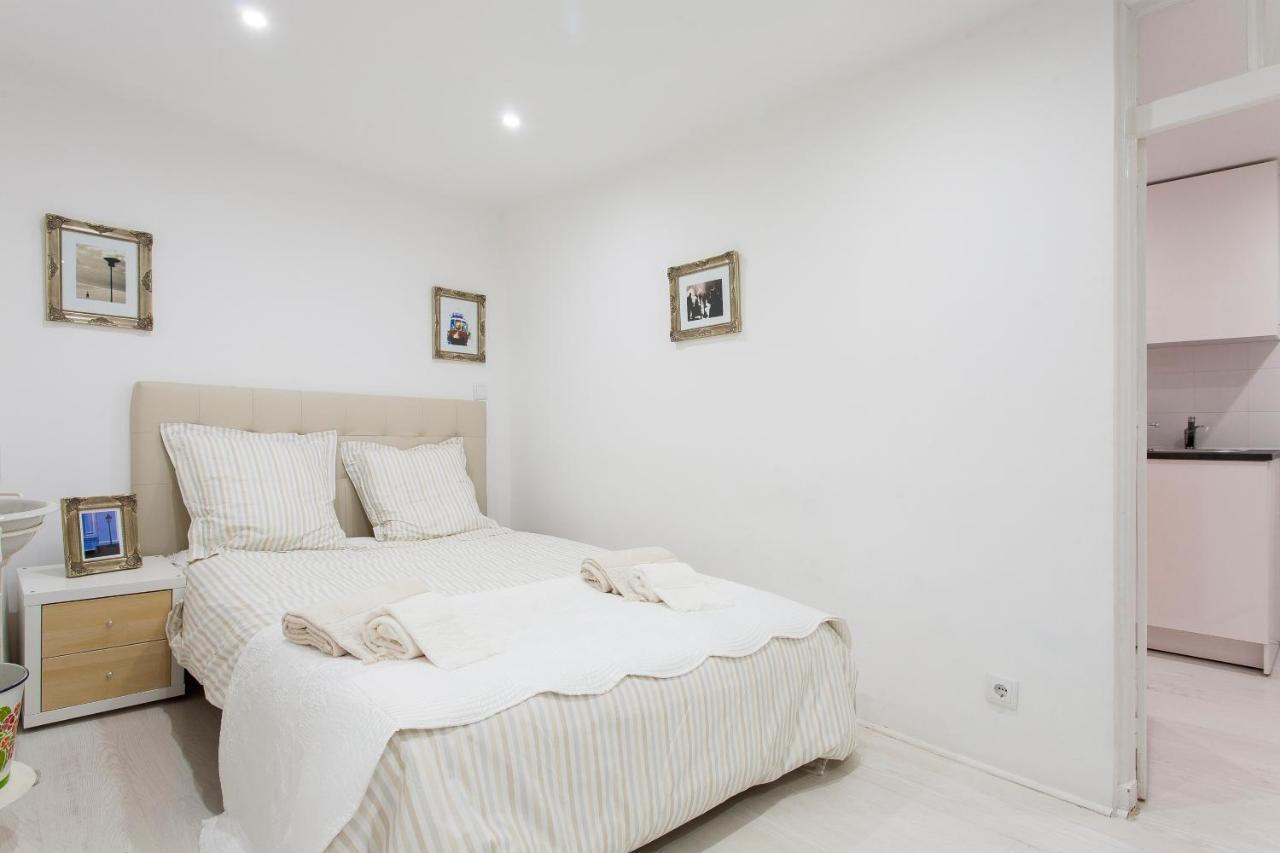 Alfama Panteao 4 Guests Apartment Lisboa Ngoại thất bức ảnh